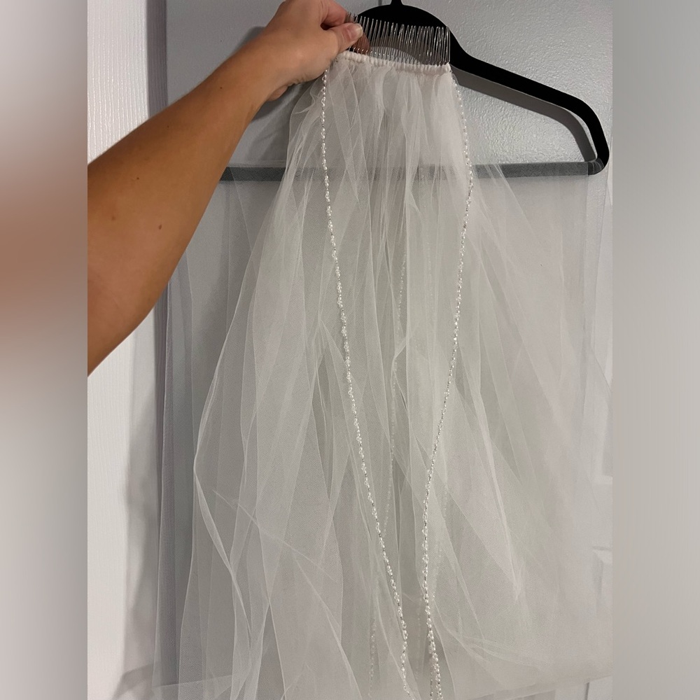 Bridal Veil - Cathedral length with beading outline